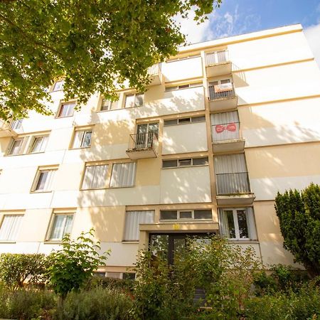 La Hearty Room Logement En Colocation Le Plessis-Robinson Esterno foto